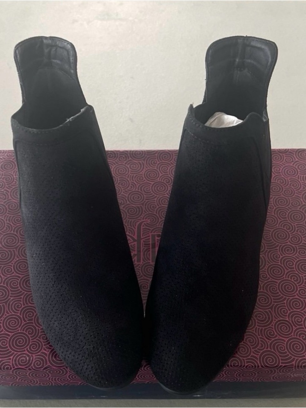 Women's Black Suede Ankle Boots Shoes Size 6.5